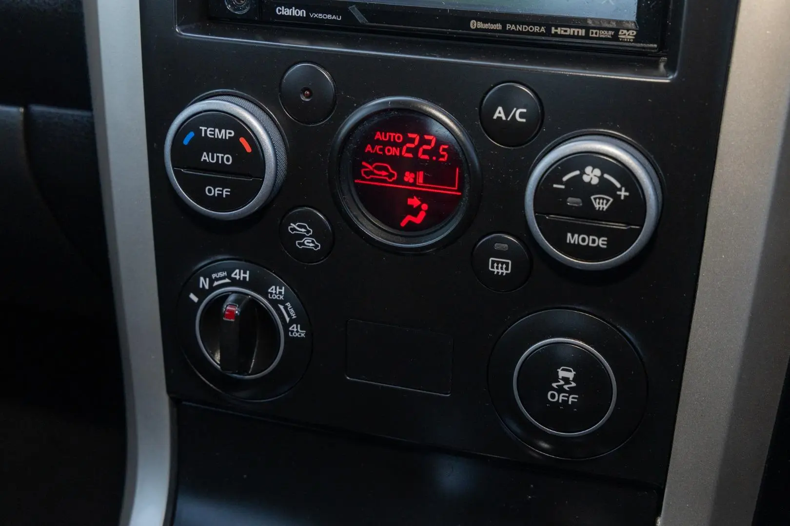 2018 Suzuki Grand Vitara Gallery Image 16