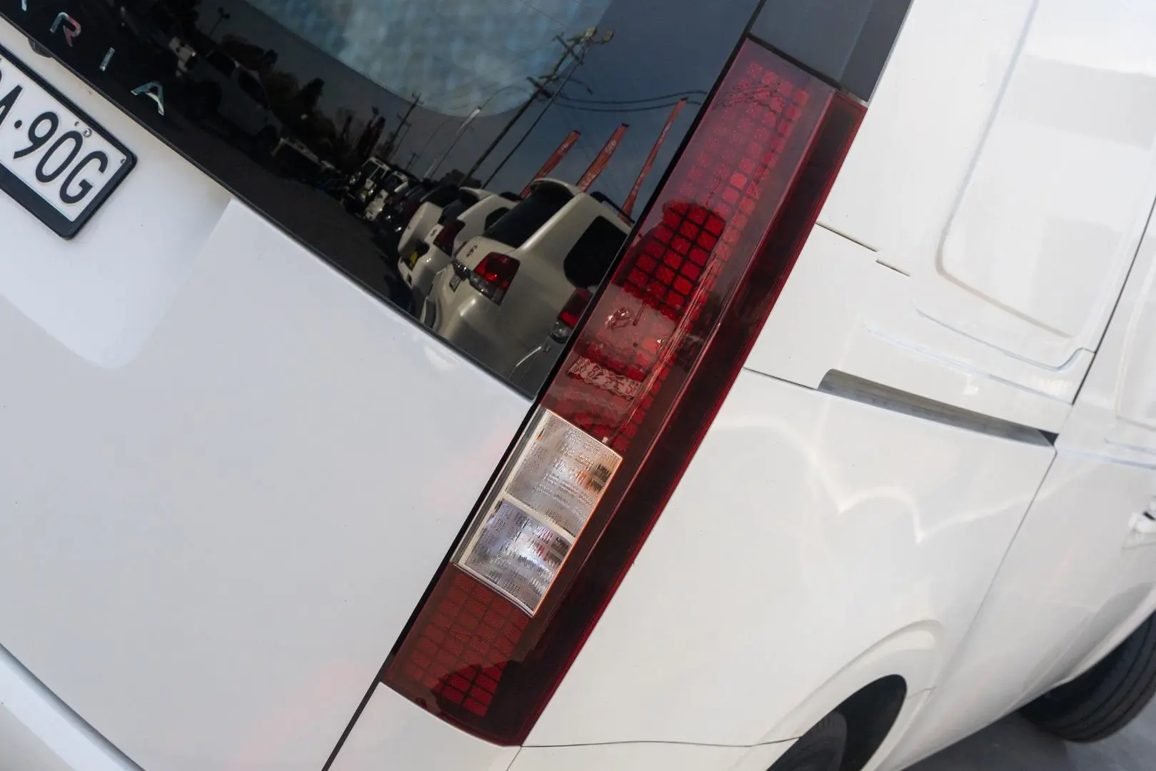 2021 Hyundai STARIA LOAD Gallery Image 20