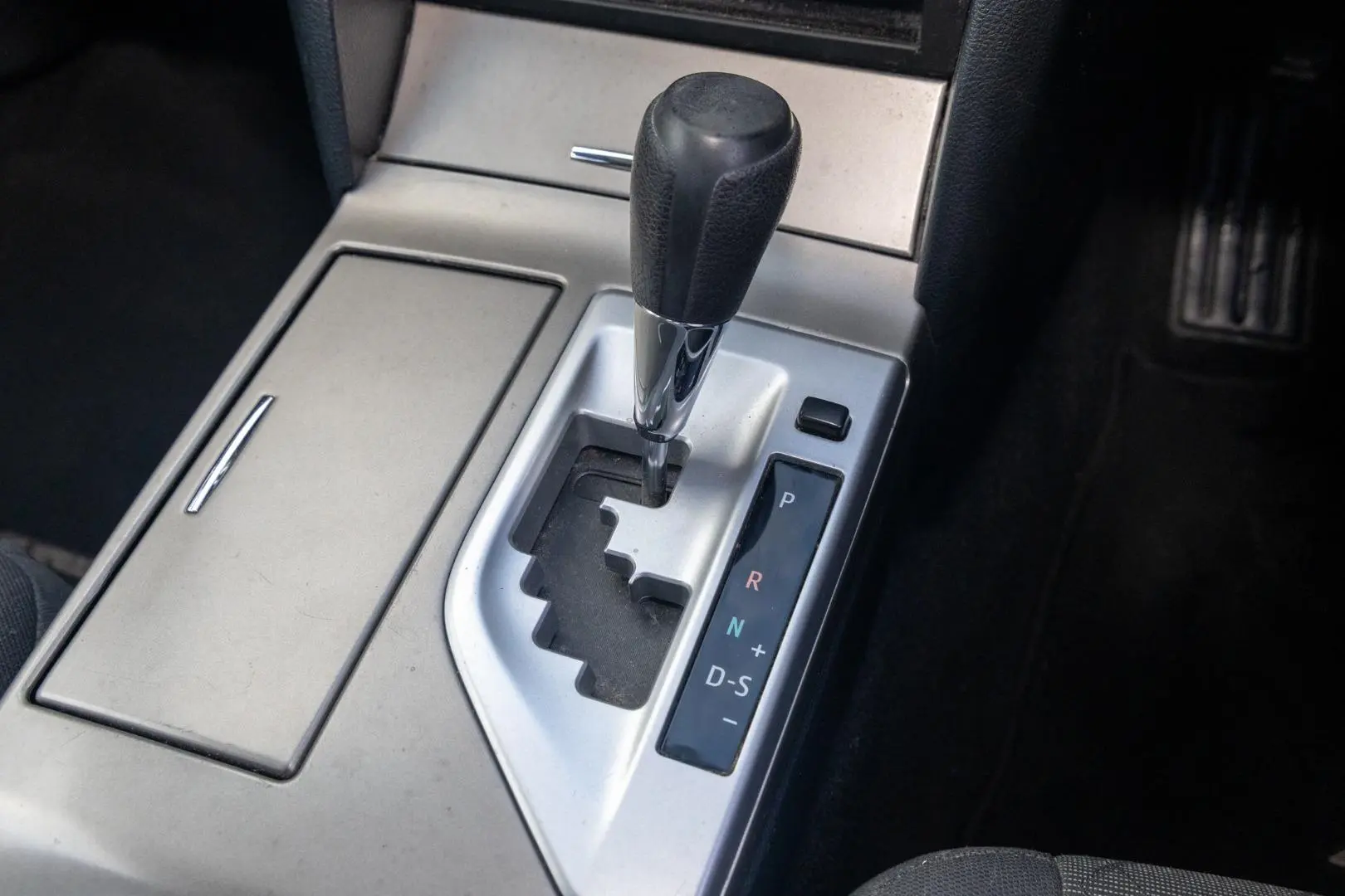 2014 Toyota Aurion Gallery Image 17