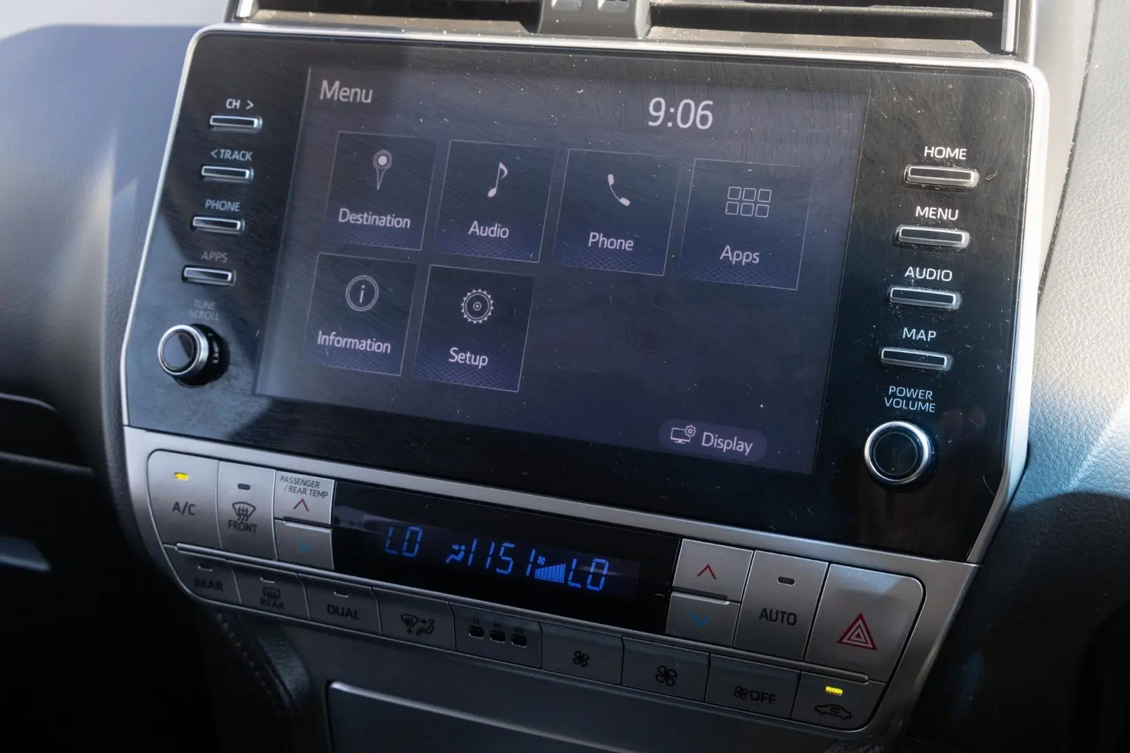 2021 Toyota Landcruiser Prado Gallery Image 16