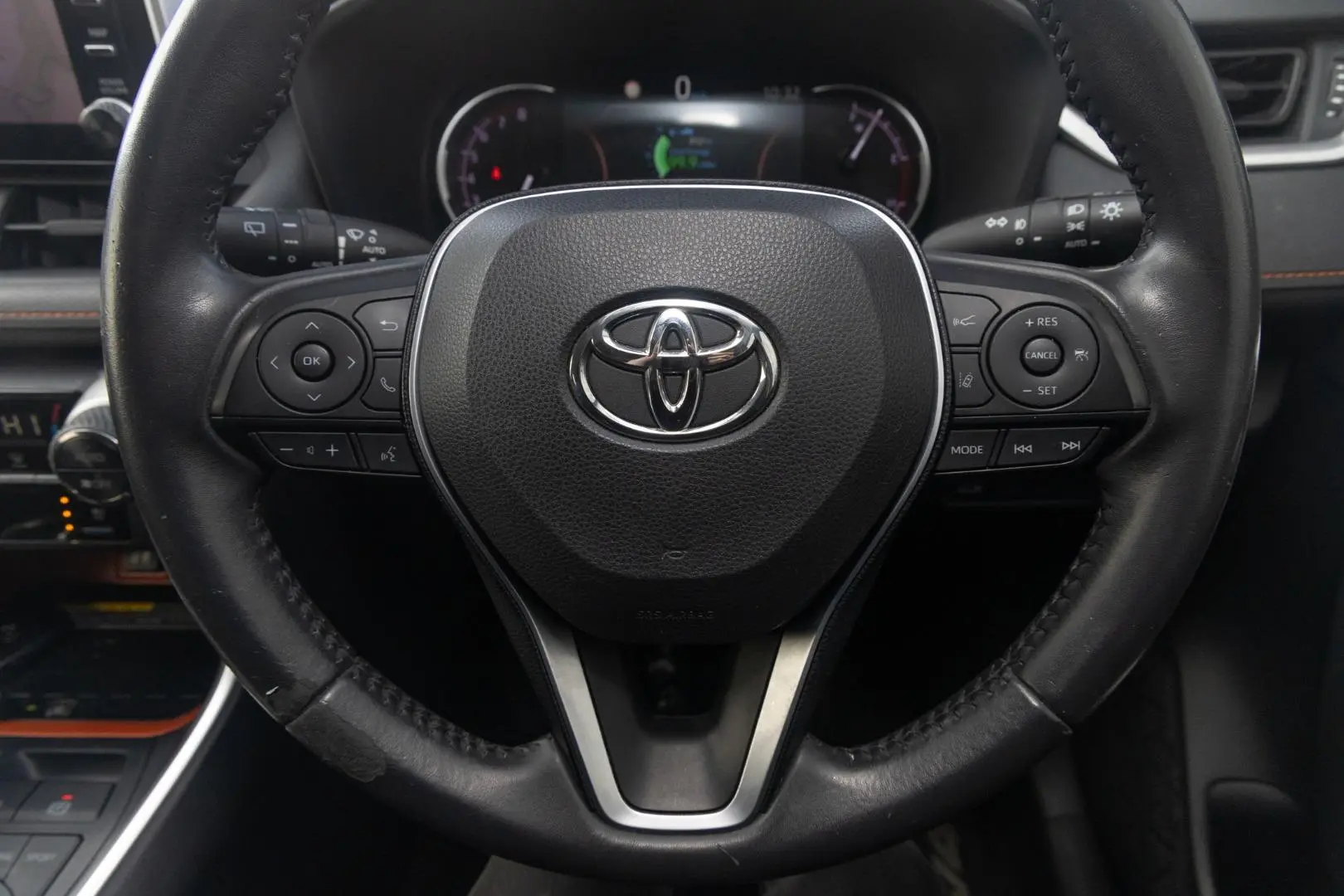 2019 Toyota RAV4 Gallery Image 10