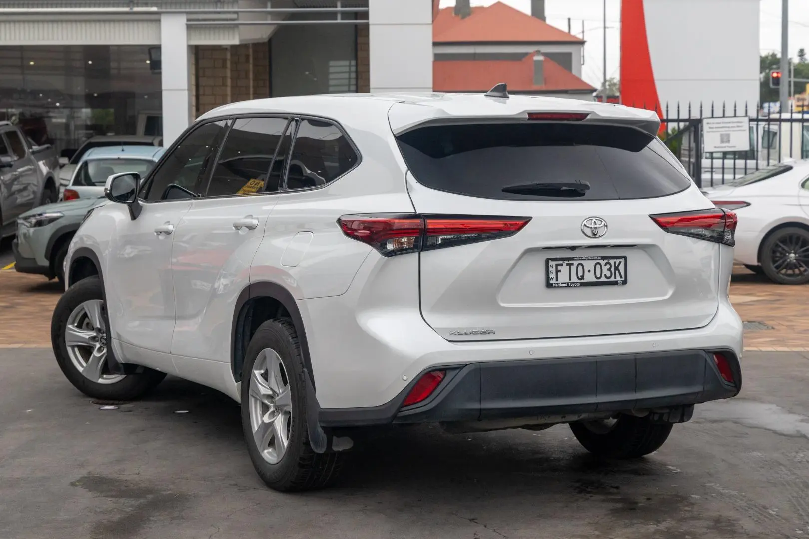 2022 Toyota Kluger Gallery Image 2