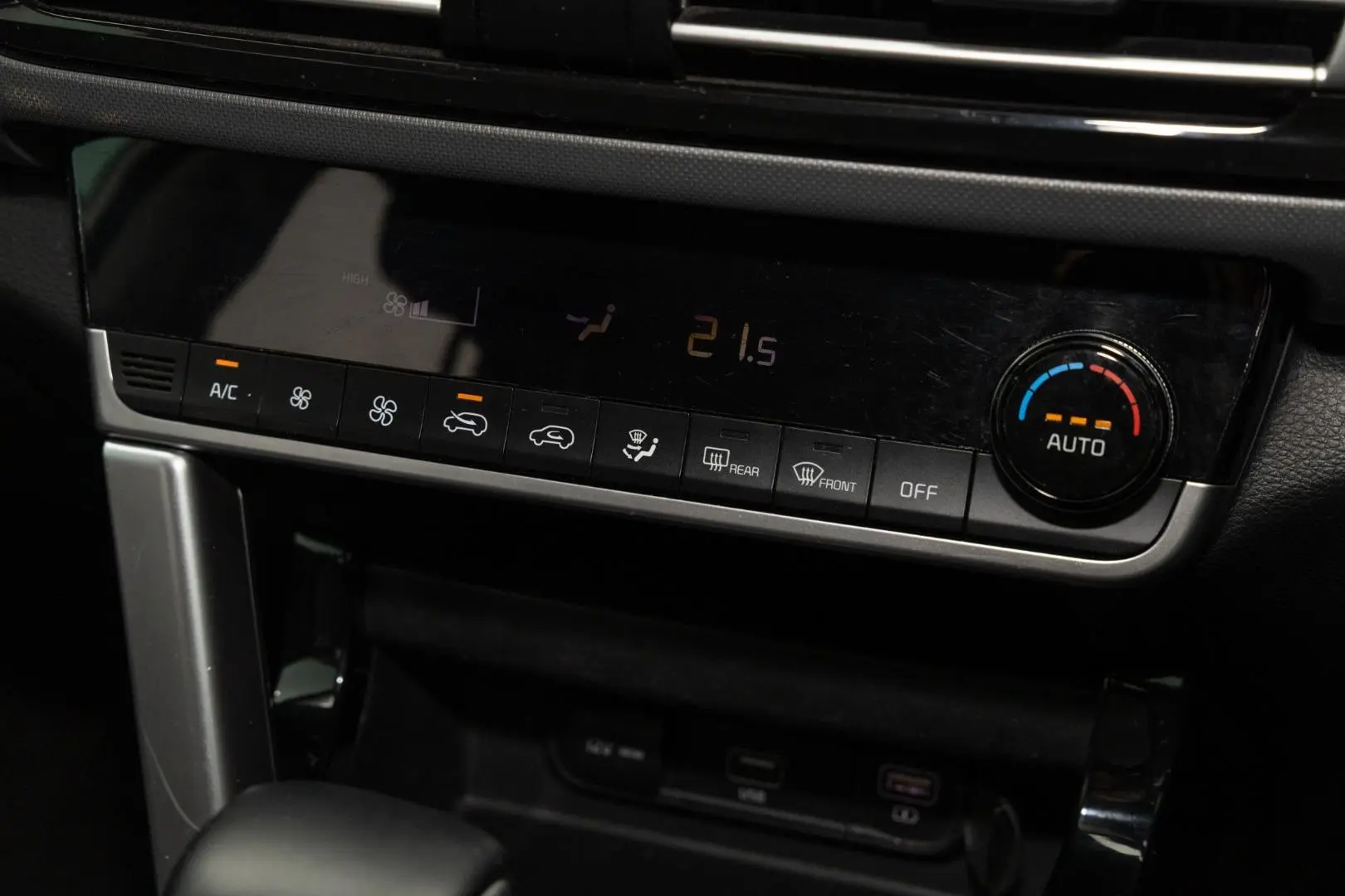 2019 Kia Seltos Gallery Image 16