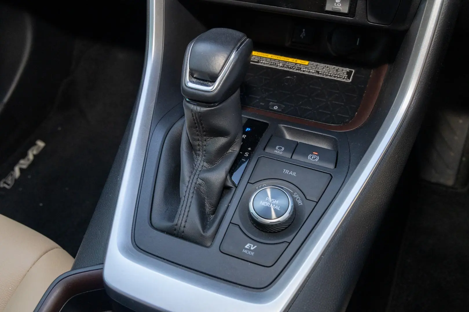 2021 Toyota RAV4 Gallery Image 17