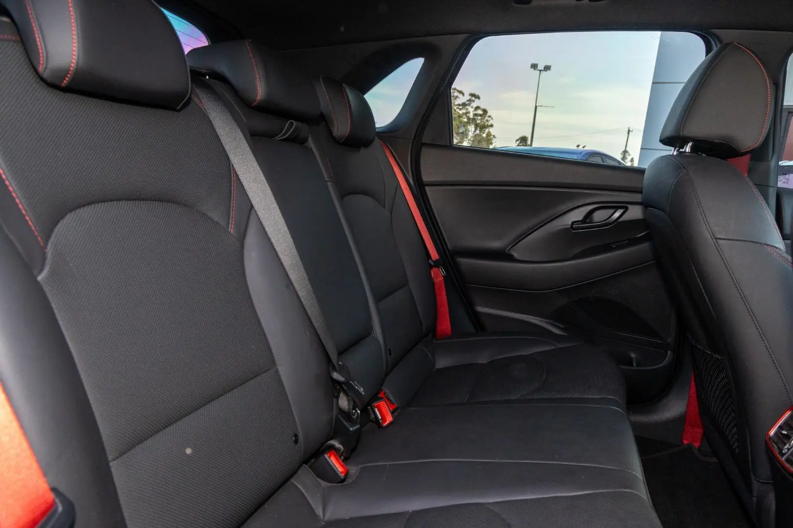 2019 Hyundai i30 Gallery Image 9