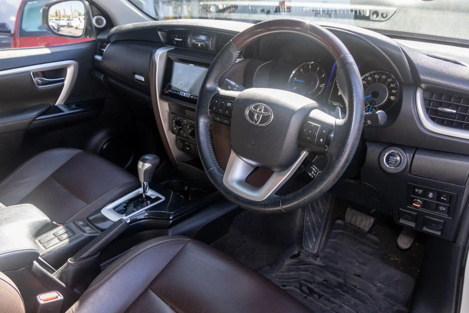 2019 Toyota Fortuner Gallery Image 7