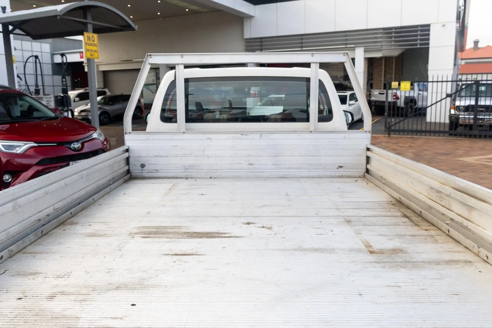2021 Toyota Hilux Gallery Image 18