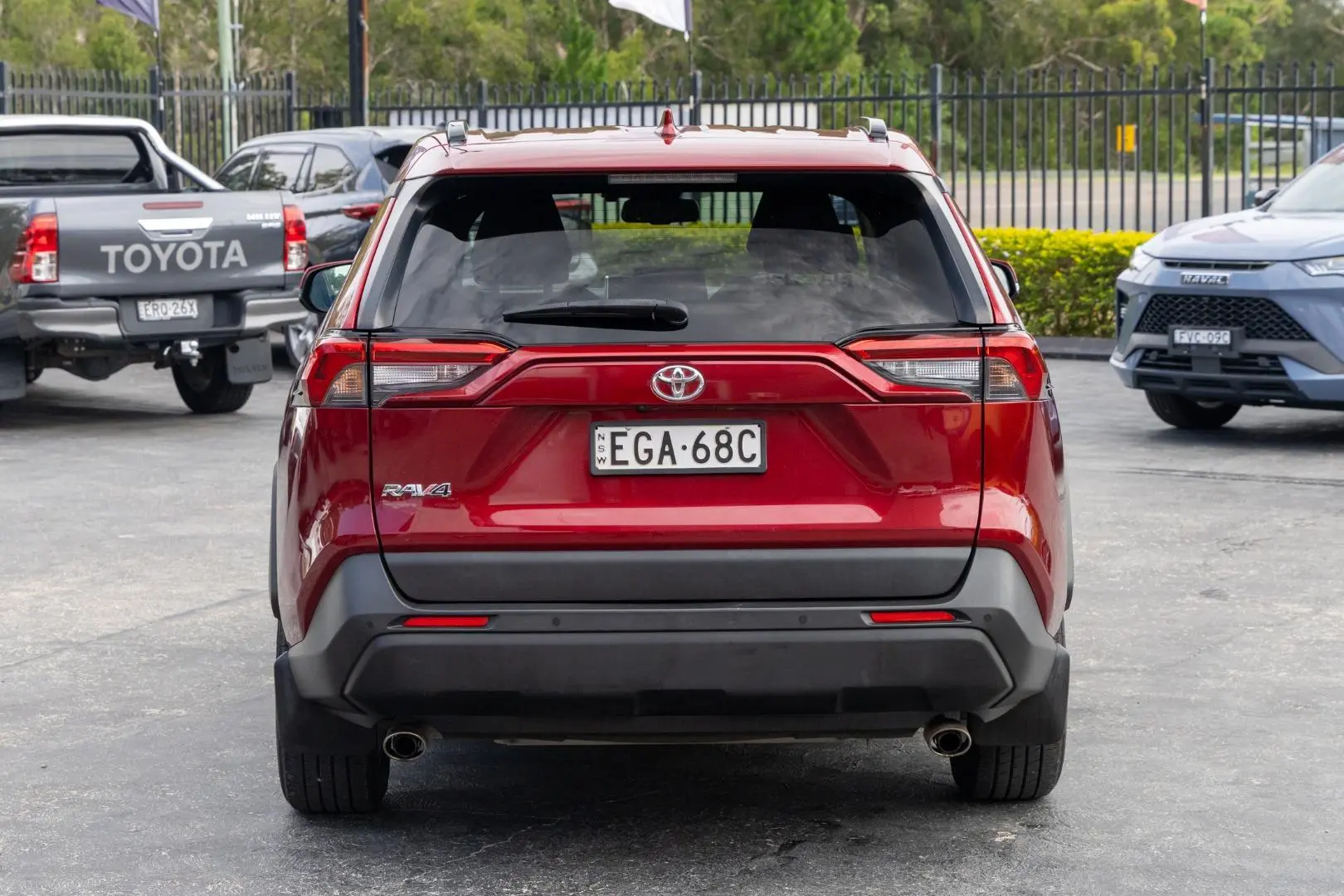 2019 Toyota RAV4 Gallery Image 5
