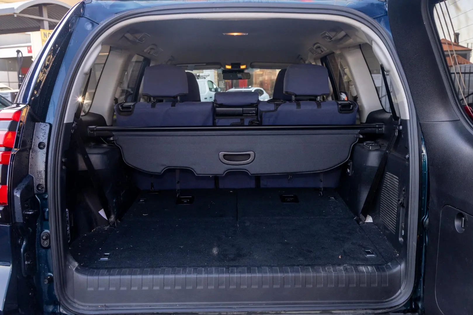 2021 Toyota Landcruiser Prado Gallery Image 19