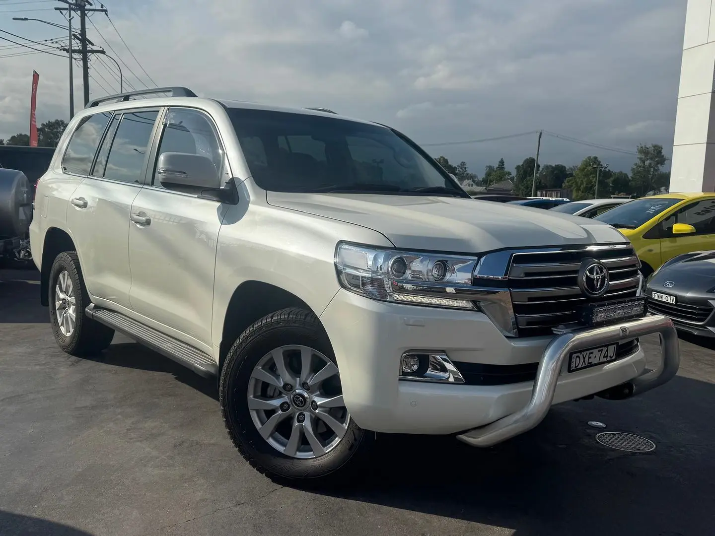 2018 Toyota Landcruiser Gallery Image 1