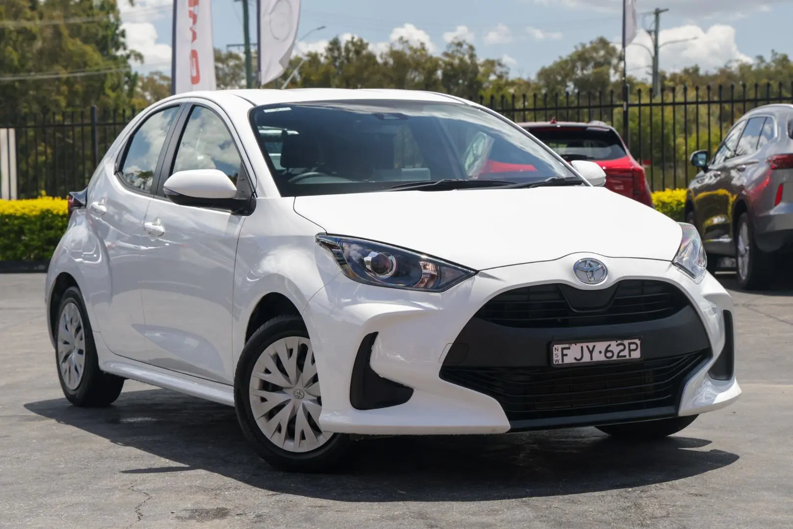 2022 Toyota Yaris Image 1