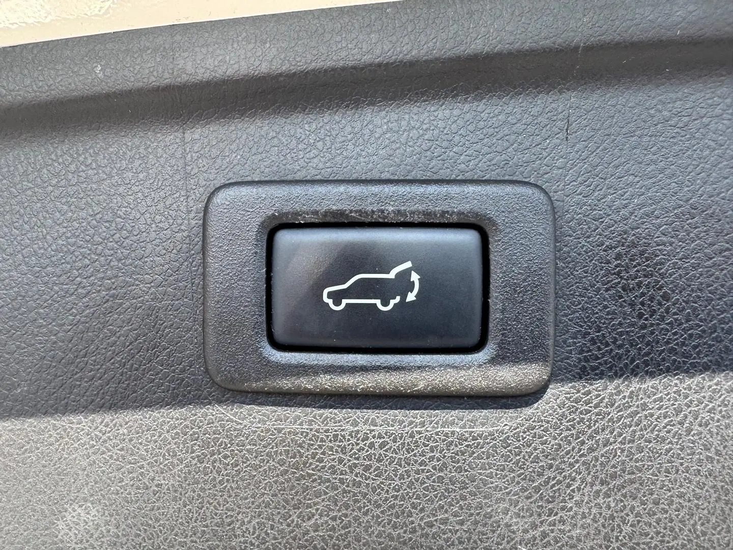 2017 Subaru Outback Gallery Image 23