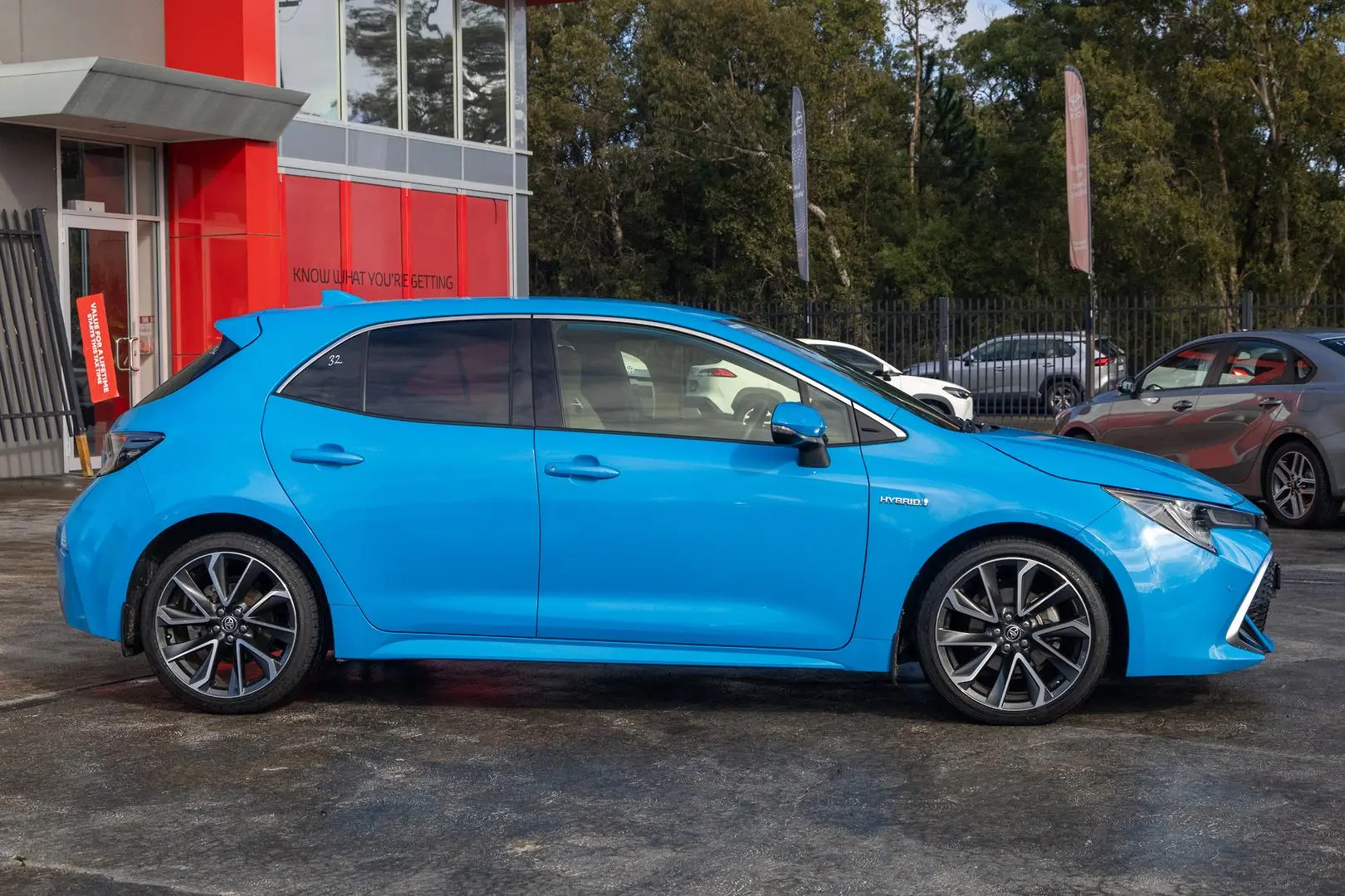 2021 Toyota Corolla Gallery Image 3