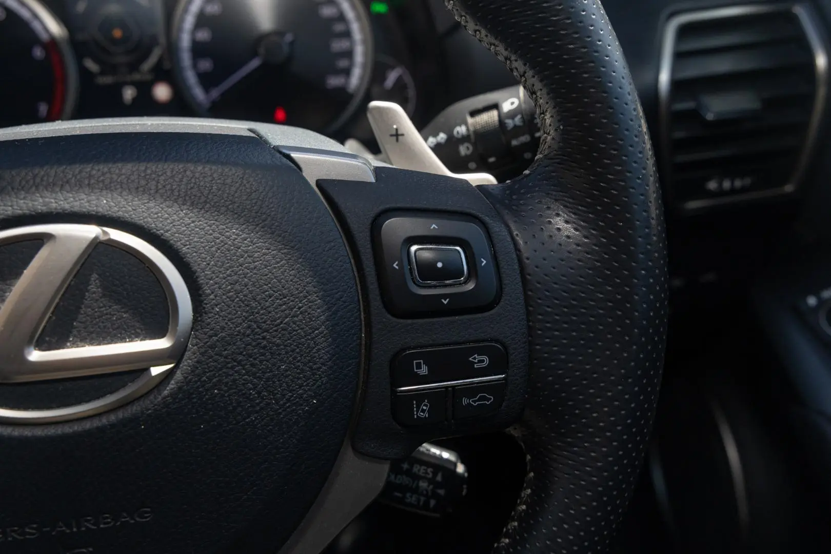 2020 Lexus NX Gallery Image 12