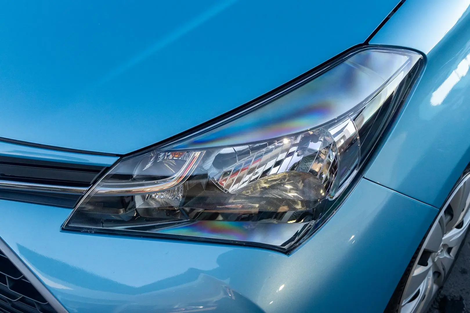 2015 Toyota Yaris Gallery Image 20