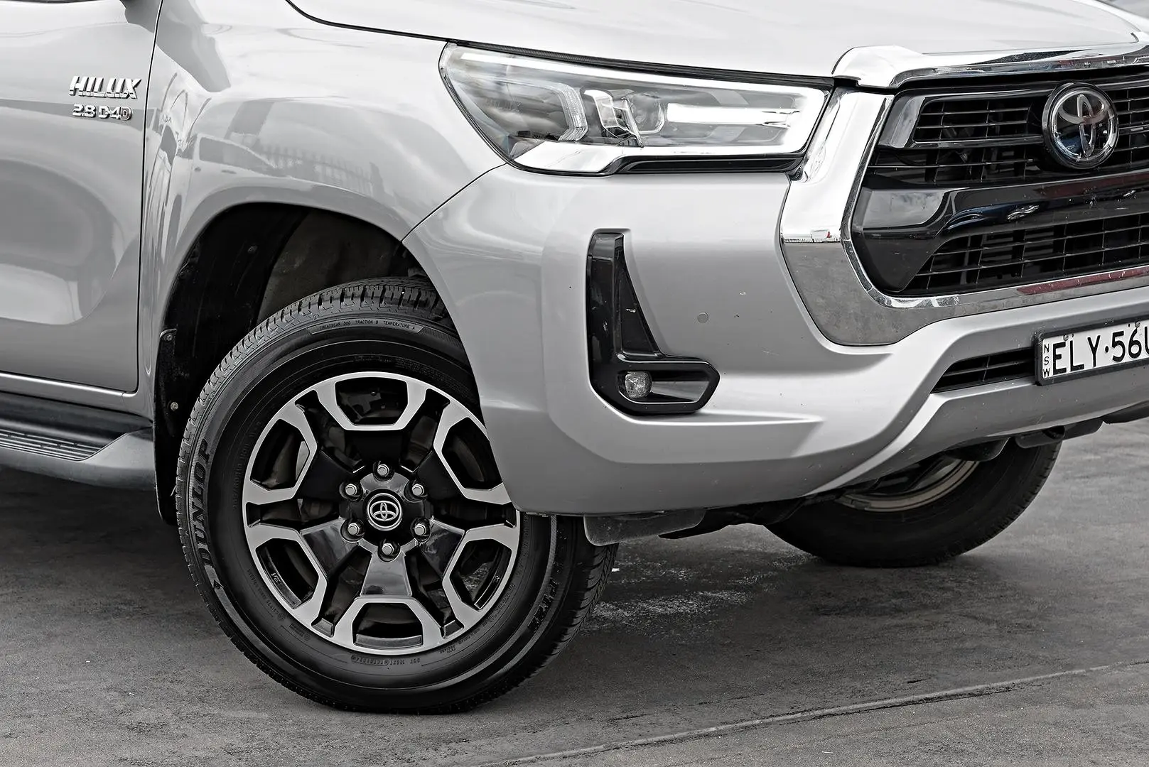 2021 Toyota Hilux Gallery Image 6