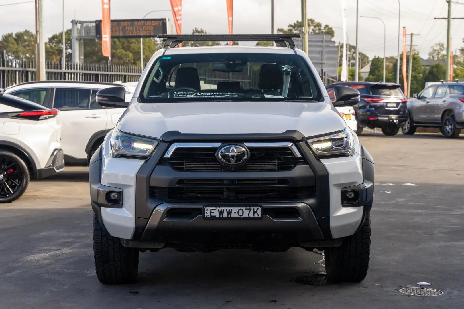 2022 Toyota Hilux Gallery Image 4