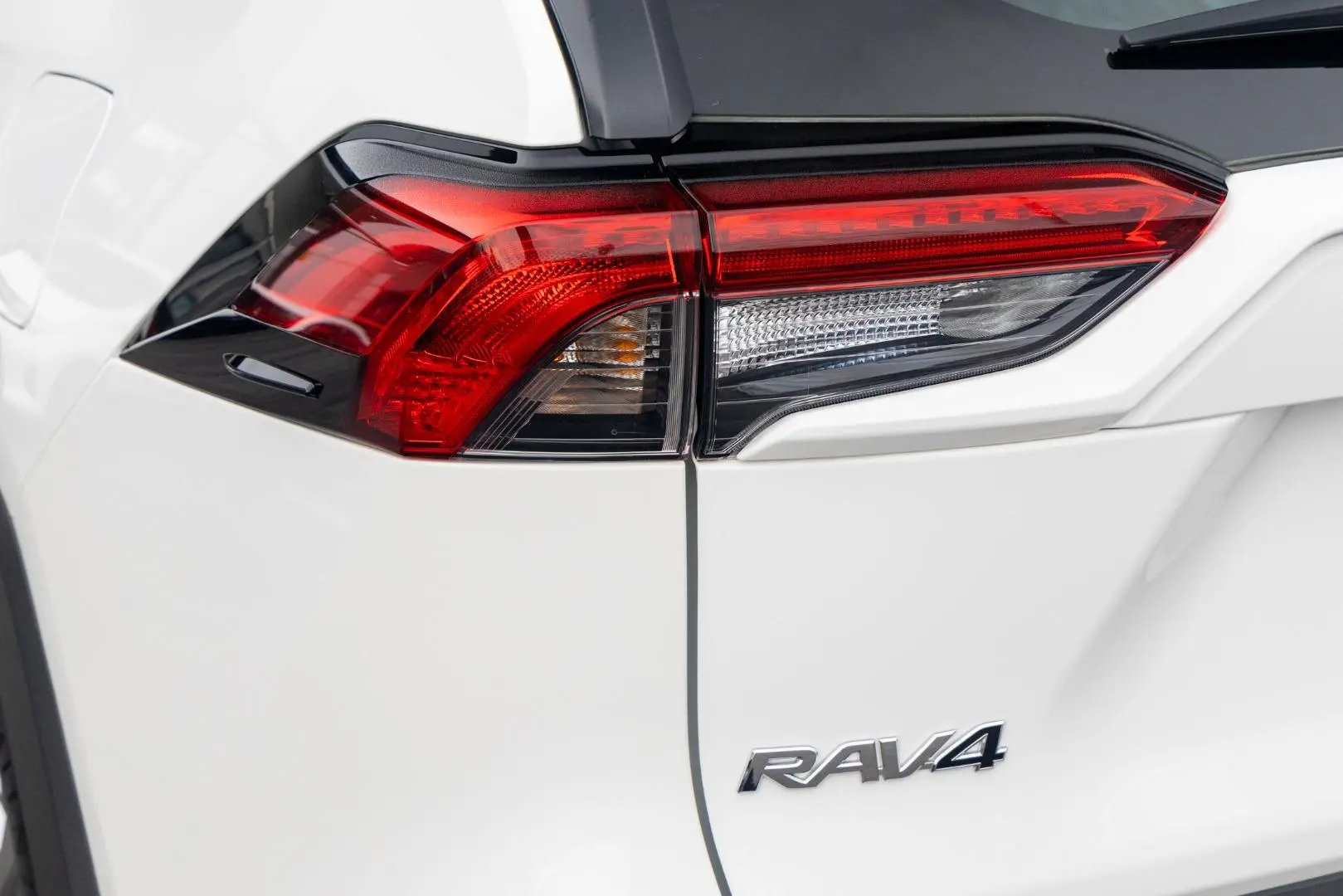 2025 Toyota RAV4 Gallery Image 20