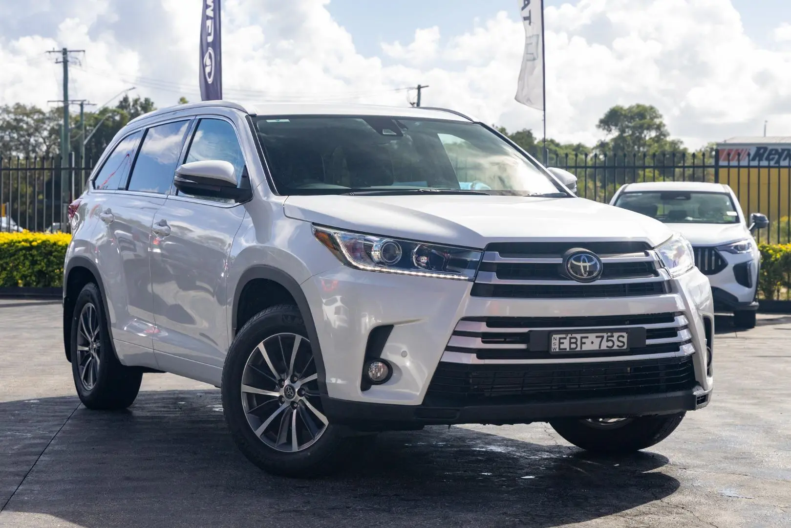 2018 Toyota Kluger Gallery Image 1