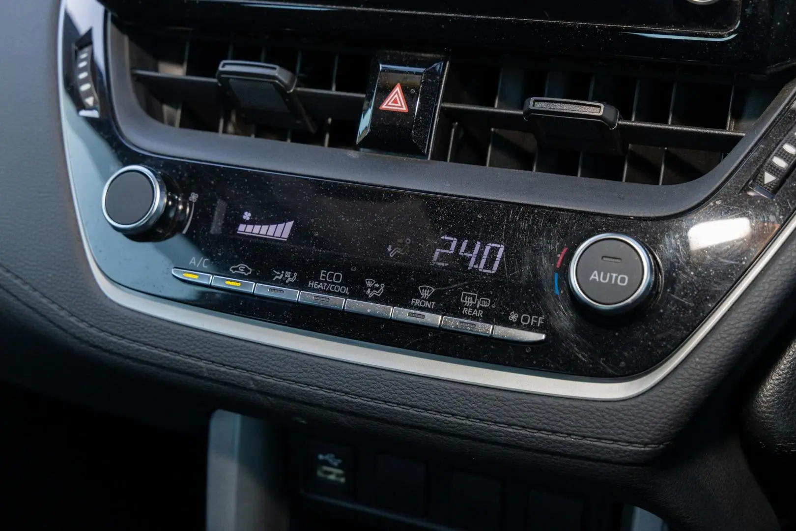 2023 Toyota Corolla Cross Gallery Image 16