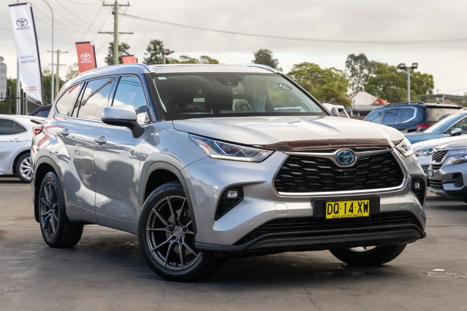 2022 Toyota Kluger Gallery Image 1