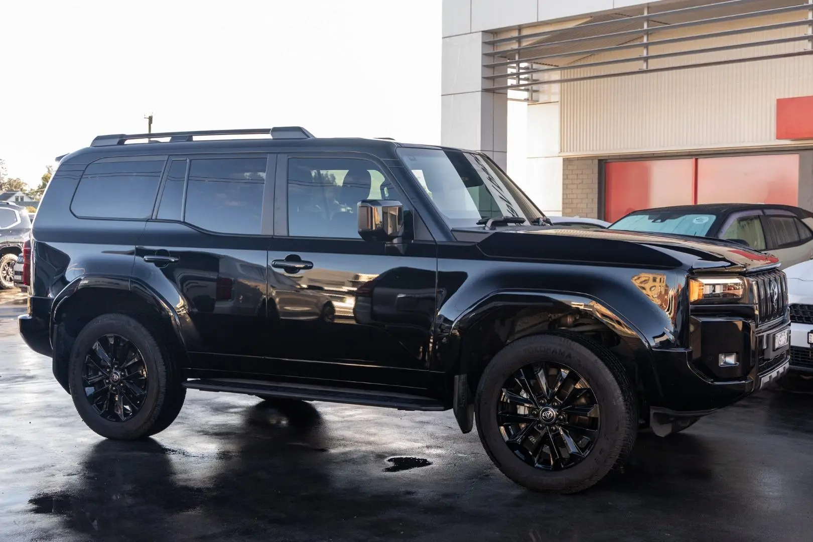 2024 Toyota Landcruiser Prado Gallery Image 3