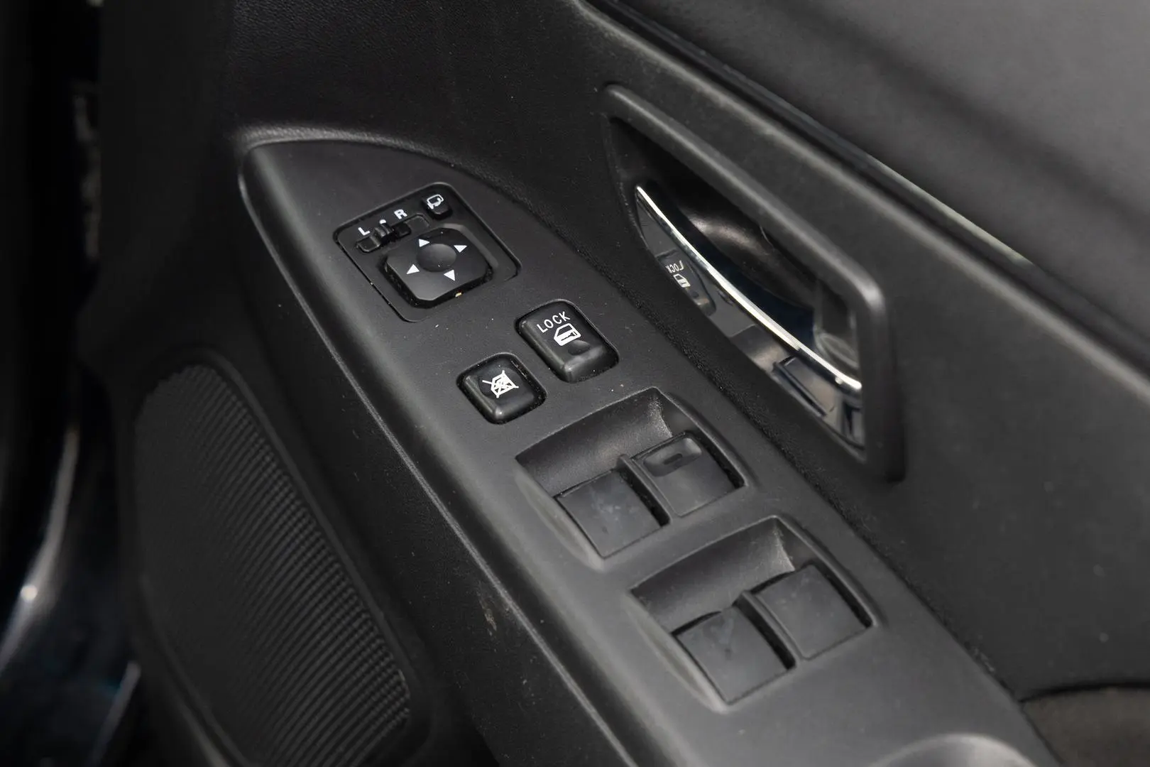 2017 Mitsubishi ASX Gallery Image 17