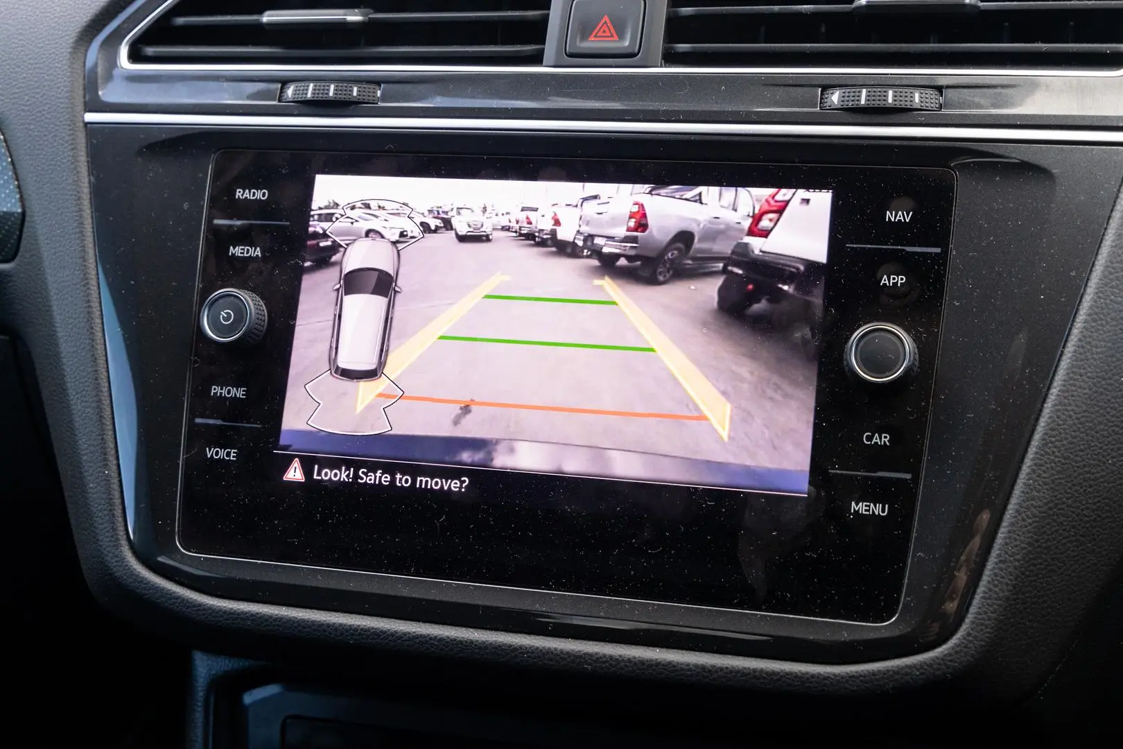 2023 Volkswagen Tiguan Gallery Image 15