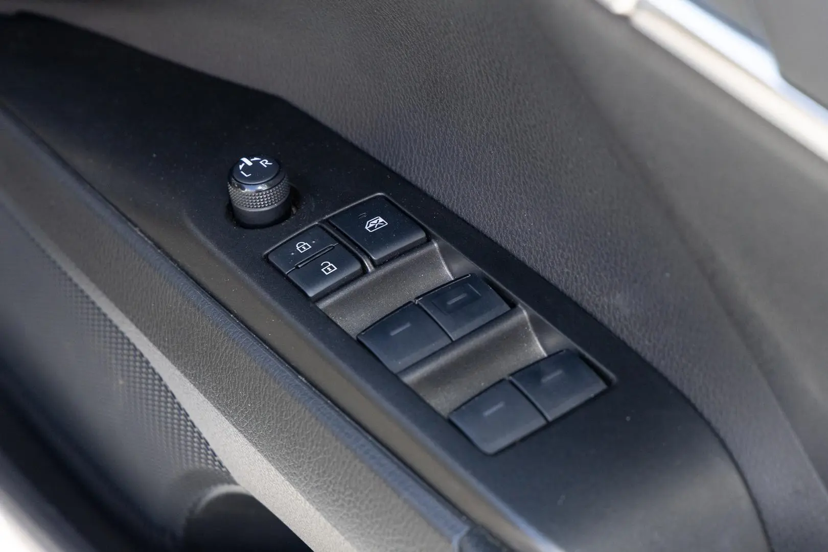 2022 Toyota Camry Gallery Image 18