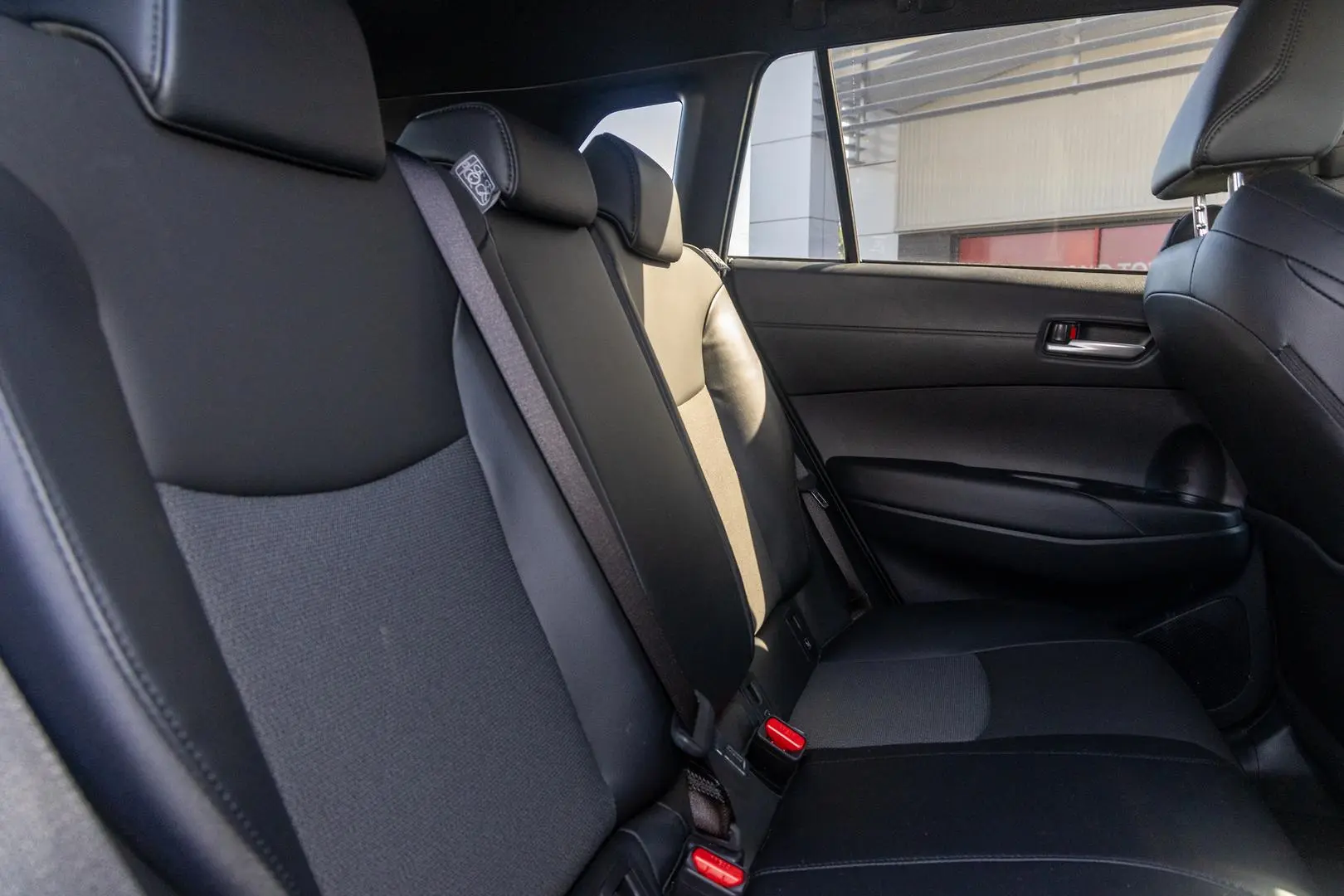 2023 Toyota Corolla Cross Gallery Image 9