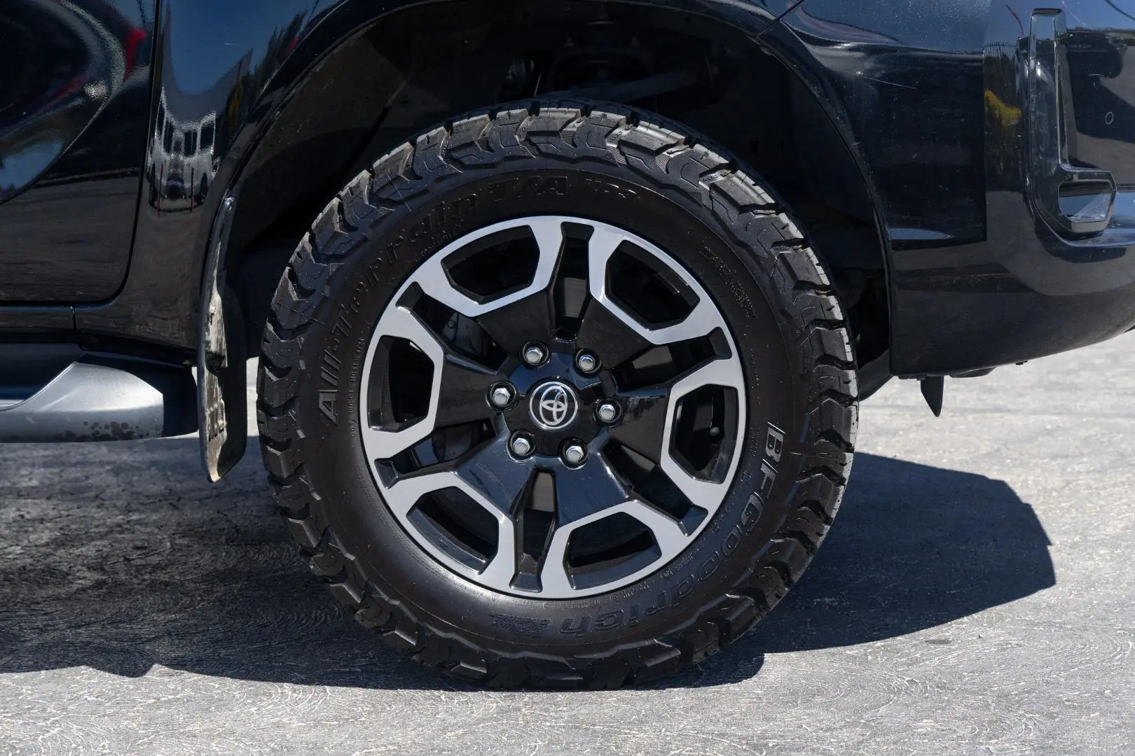 2021 Toyota Hilux Gallery Image 21