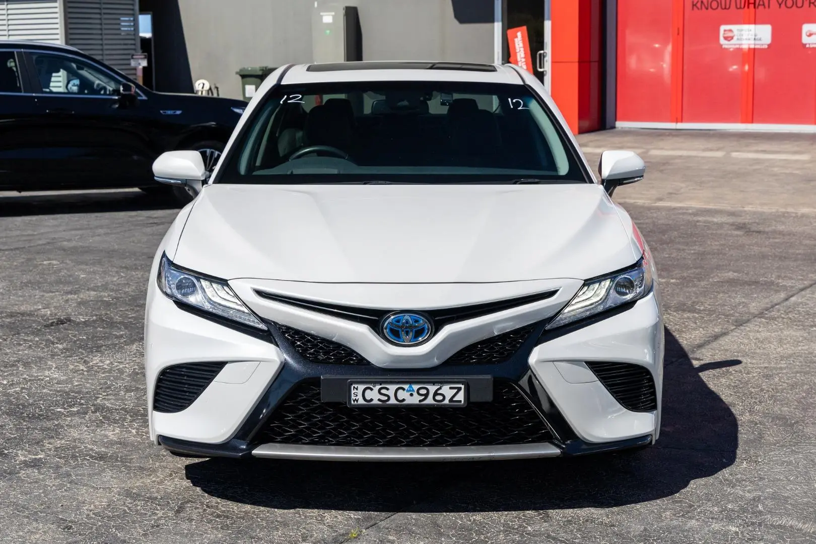 2018 Toyota Camry Gallery Image 4