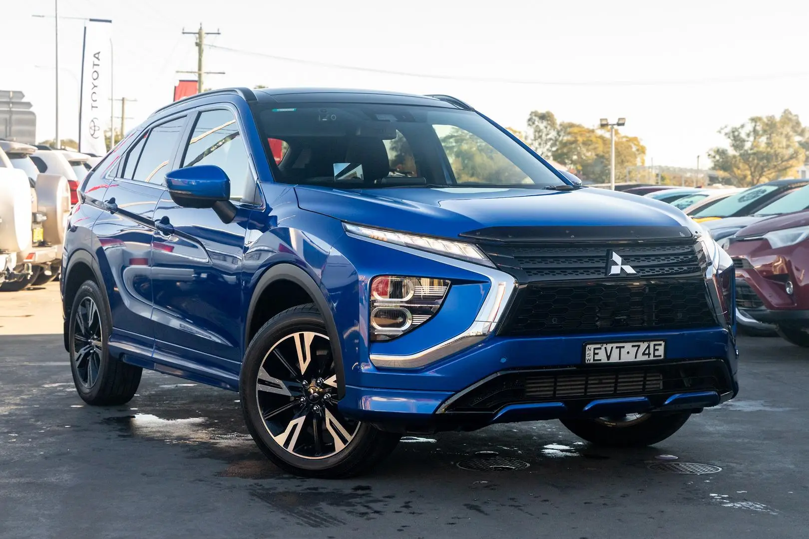 2022 Mitsubishi Eclipse Cross Gallery Image 1