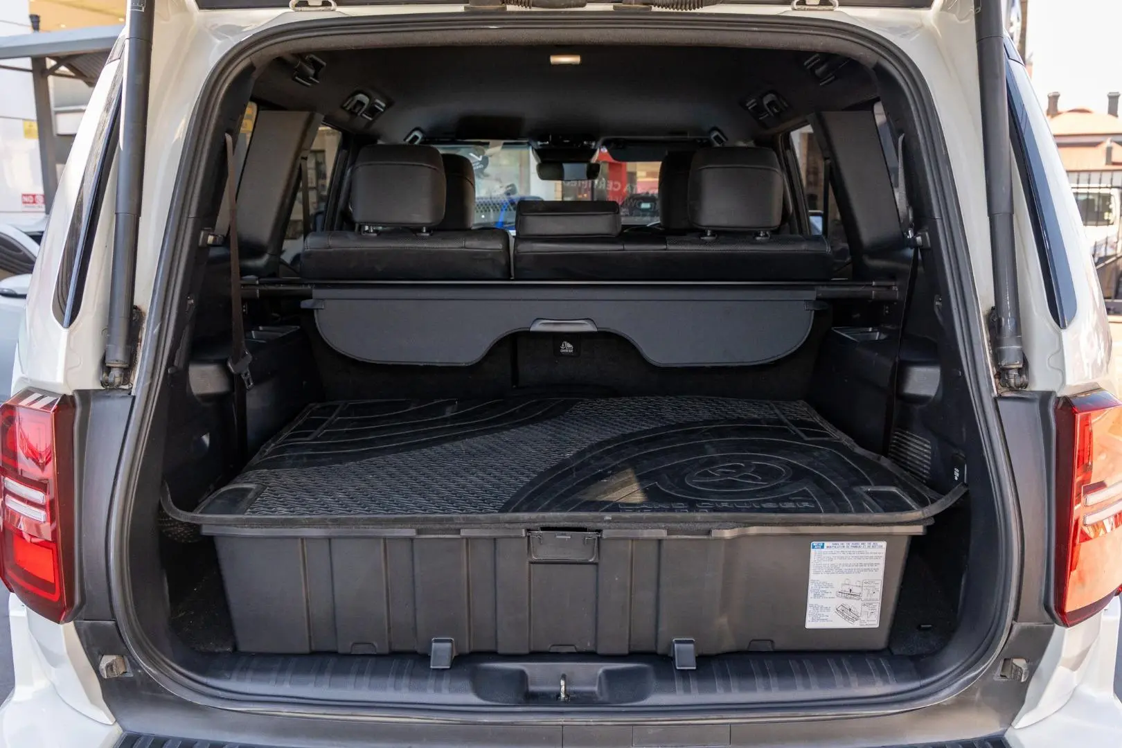 2024 Toyota Landcruiser Prado Gallery Image 20