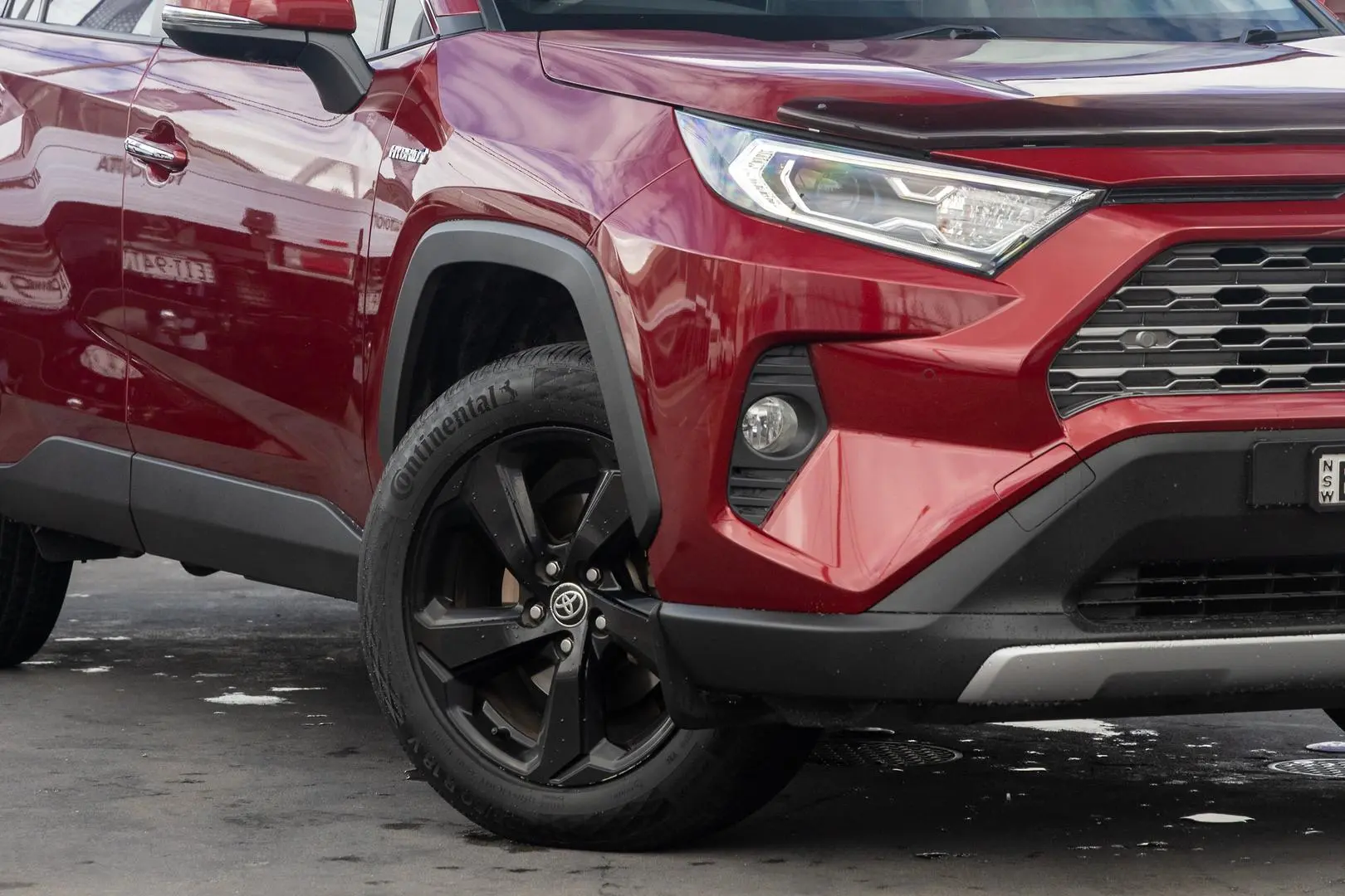 2020 Toyota RAV4 Gallery Image 6