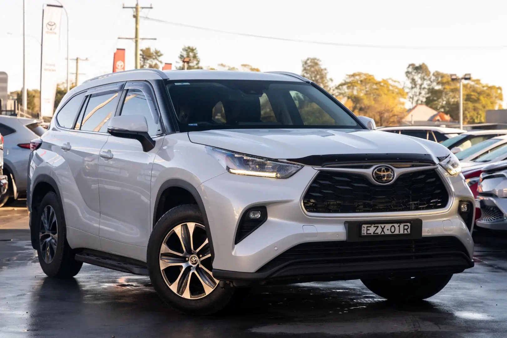 2023 Toyota Kluger Gallery Image 1