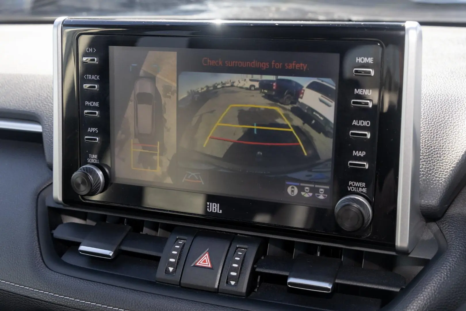 2020 Toyota RAV4 Gallery Image 15