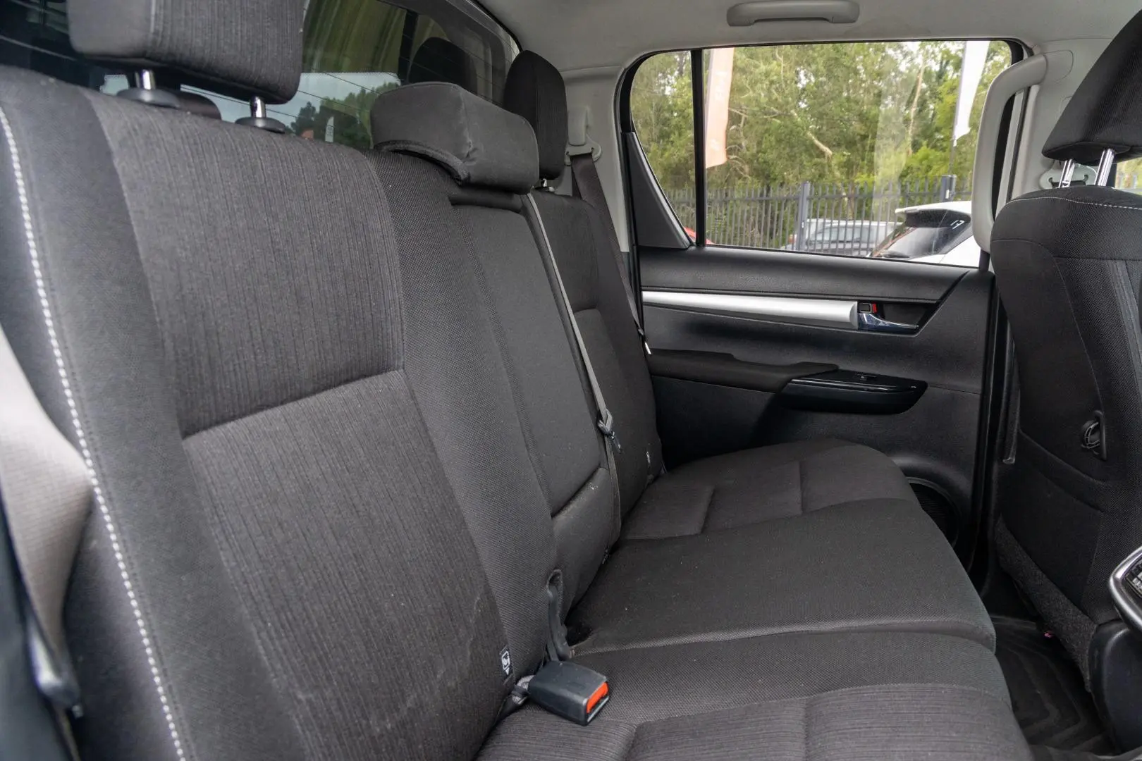 2021 Toyota Hilux Gallery Image 9