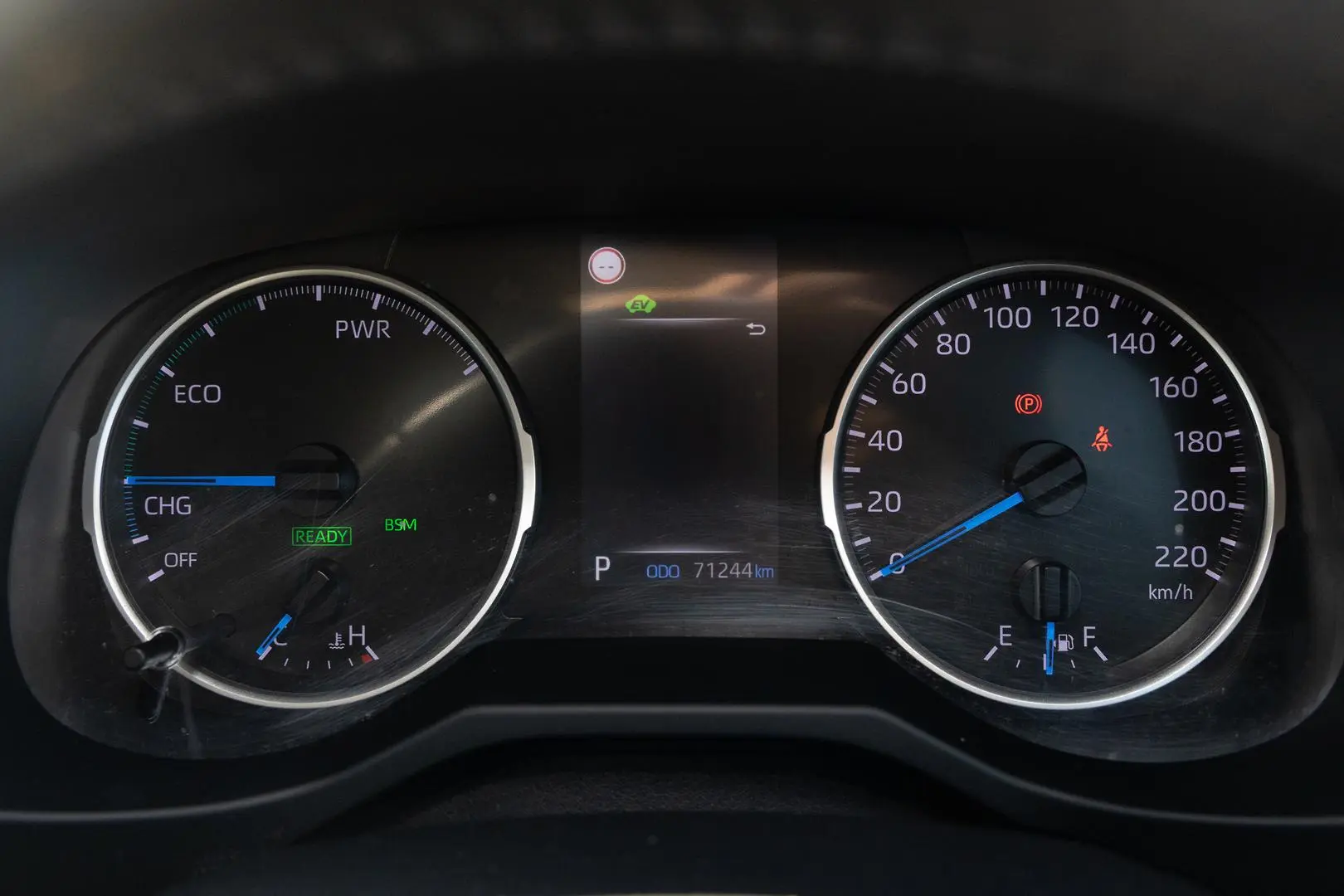 2022 Toyota RAV4 Gallery Image 13