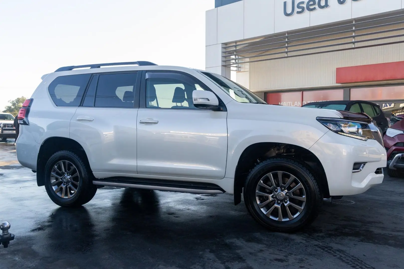 2020 Toyota Landcruiser Prado Gallery Image 3