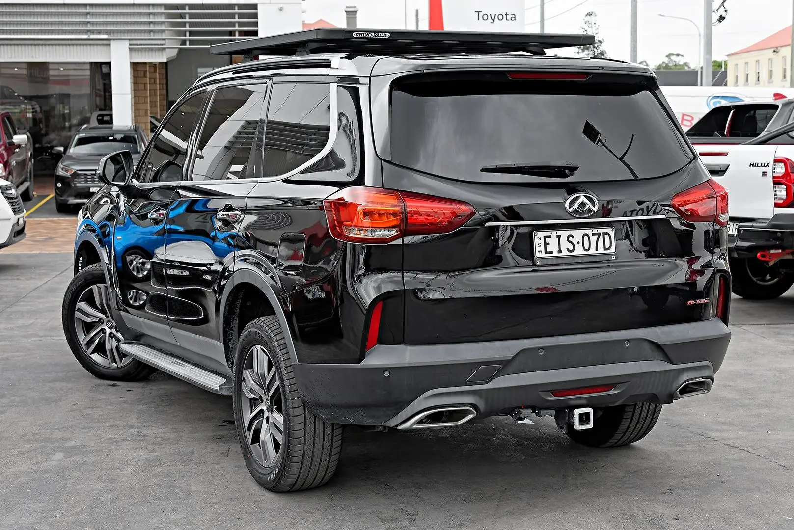 2020 LDV D90 Gallery Image 2