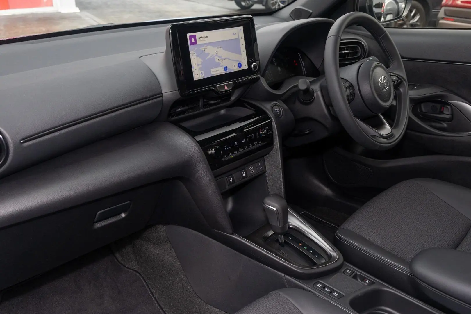 2025 Toyota Yaris Cross Gallery Image 8