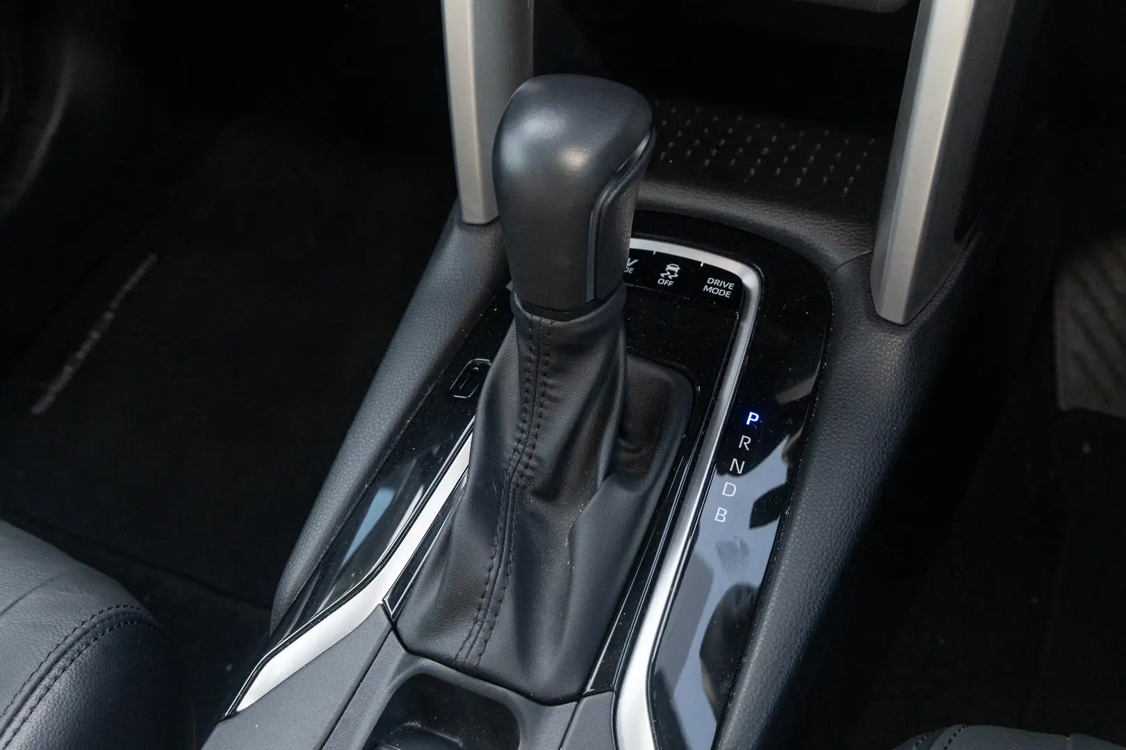 2023 Toyota Corolla Cross Gallery Image 17