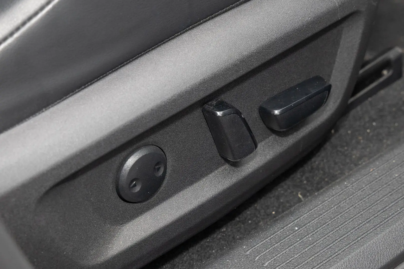 2023 Nissan X-TRAIL Gallery Image 19