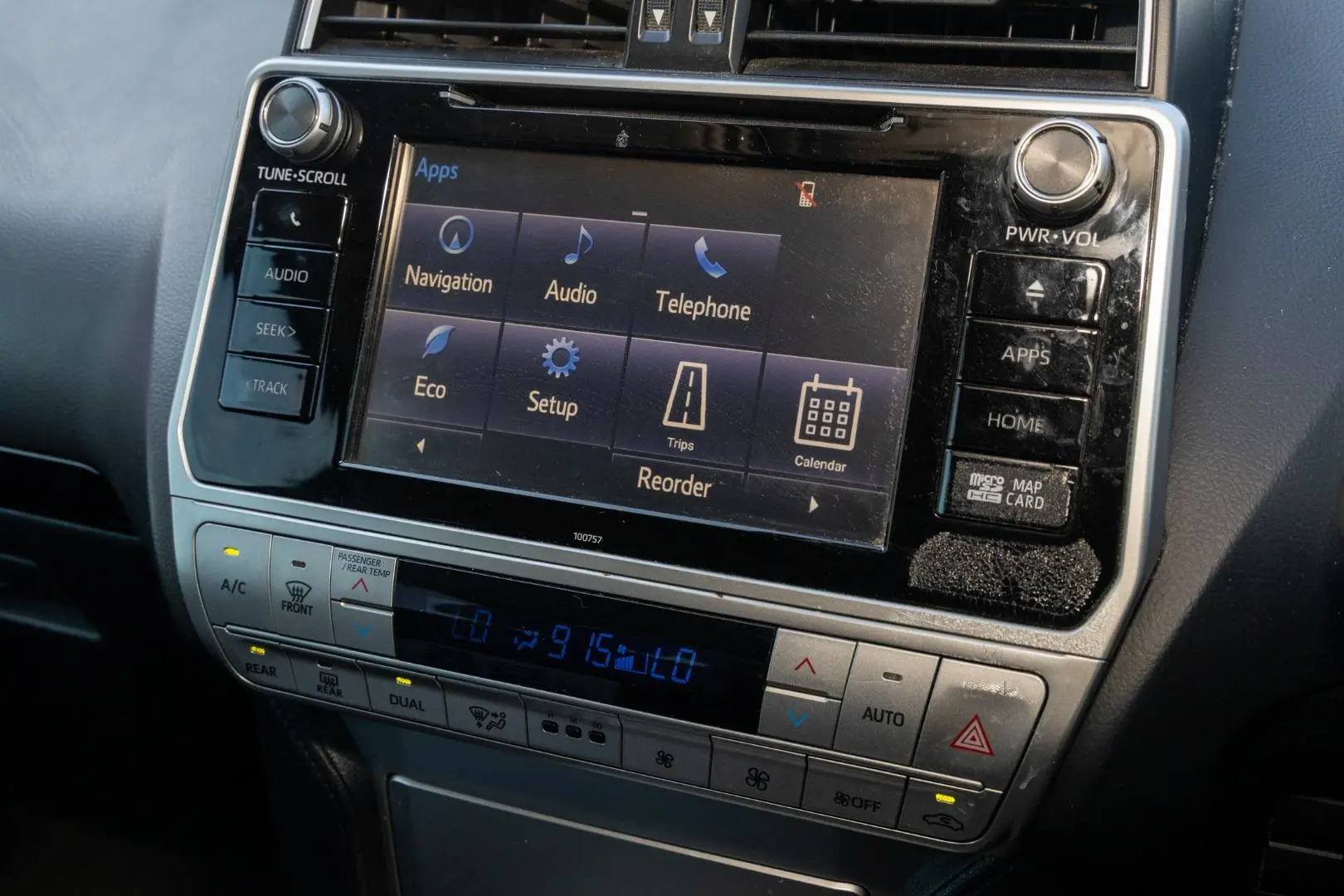 2018 Toyota Landcruiser Prado Gallery Image 15