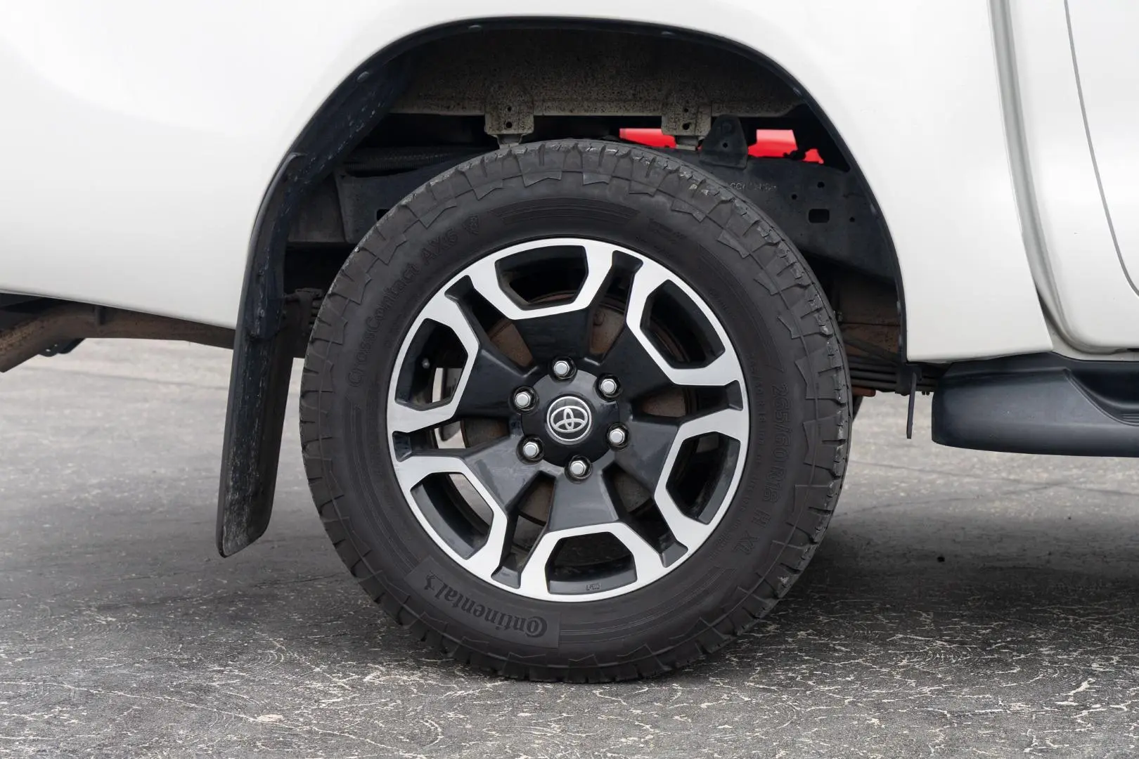 2021 Toyota Hilux Gallery Image 22