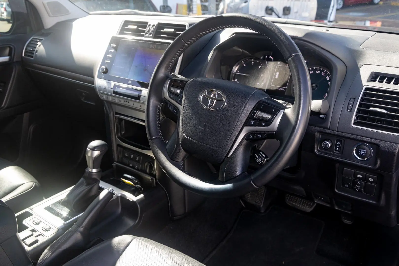 2022 Toyota Landcruiser Prado Gallery Image 7