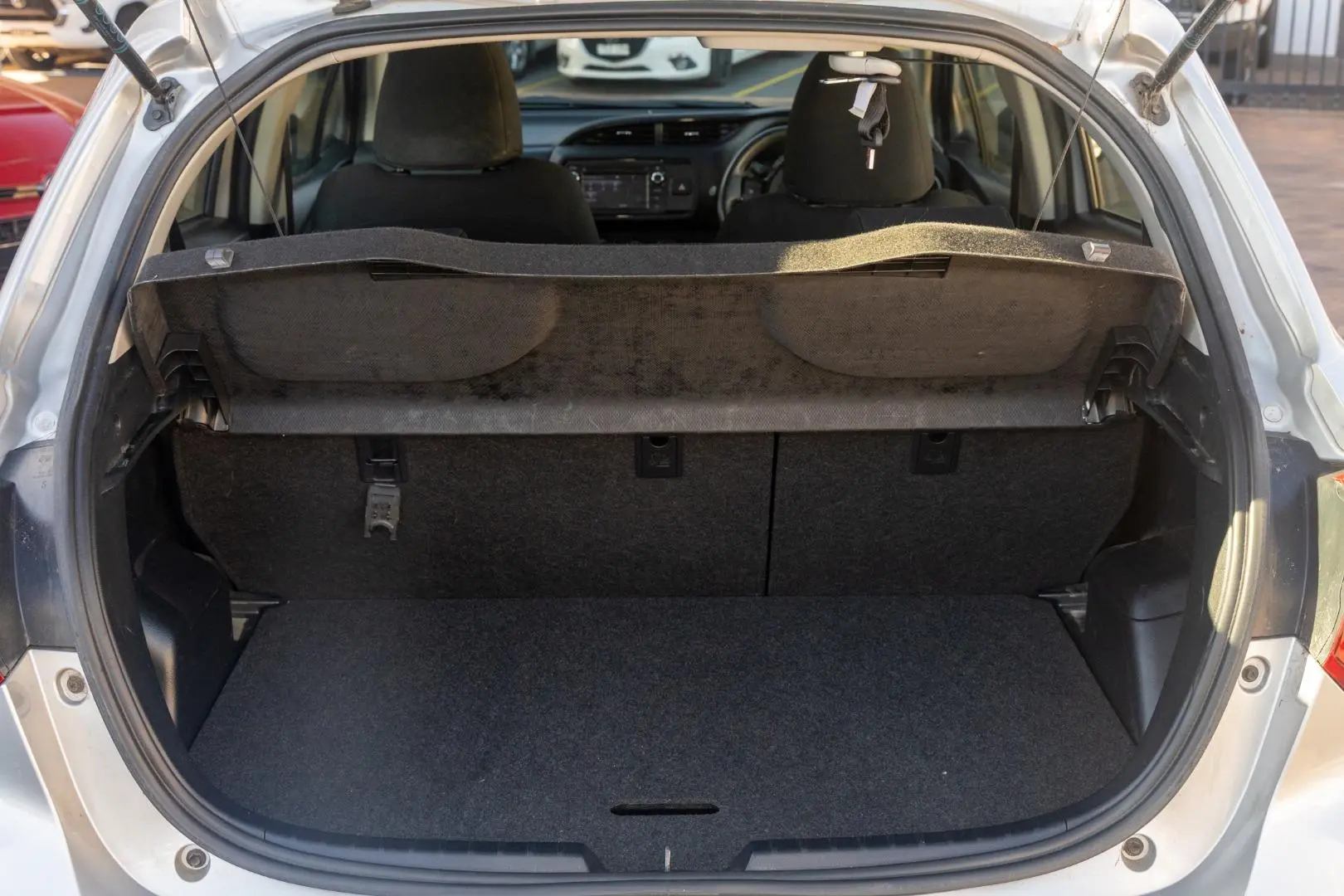 2017 Toyota Yaris Gallery Image 19