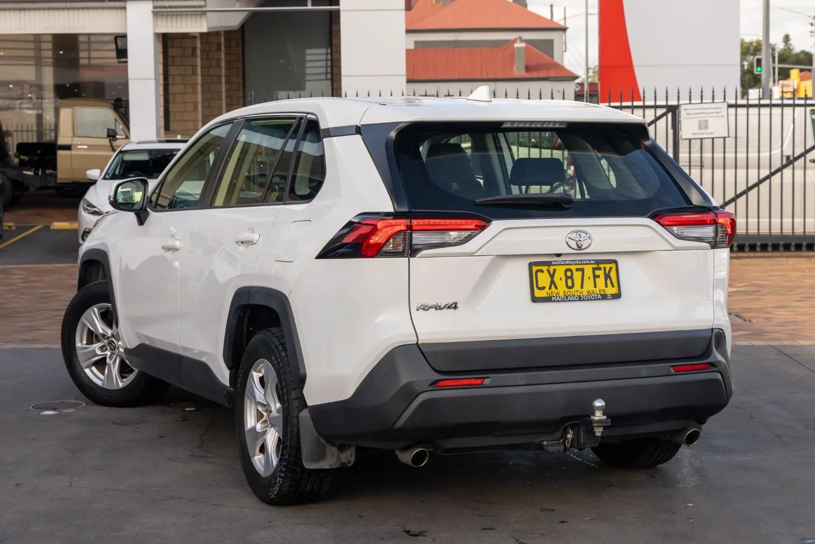 2020 Toyota RAV4 Gallery Image 2