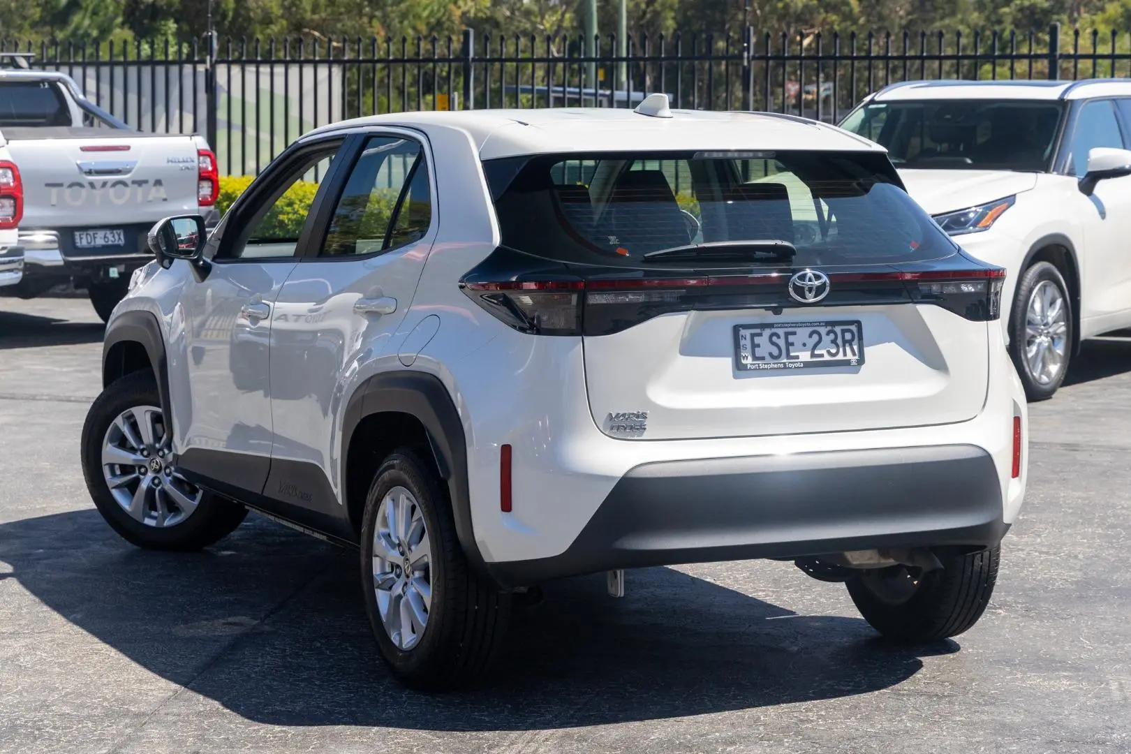 2022 Toyota Yaris Cross Gallery Image 2